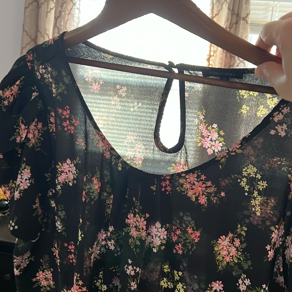 Women’s PaperMoon Top size 3xl - Picture 9 of 9